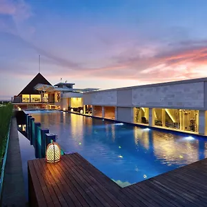 Mega Boutique Kuta Lombok