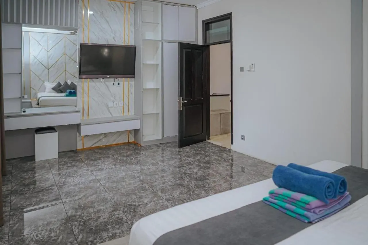 5 Bedroom Villa In Kuta With 2 Swimingpool  Kuta Lombok