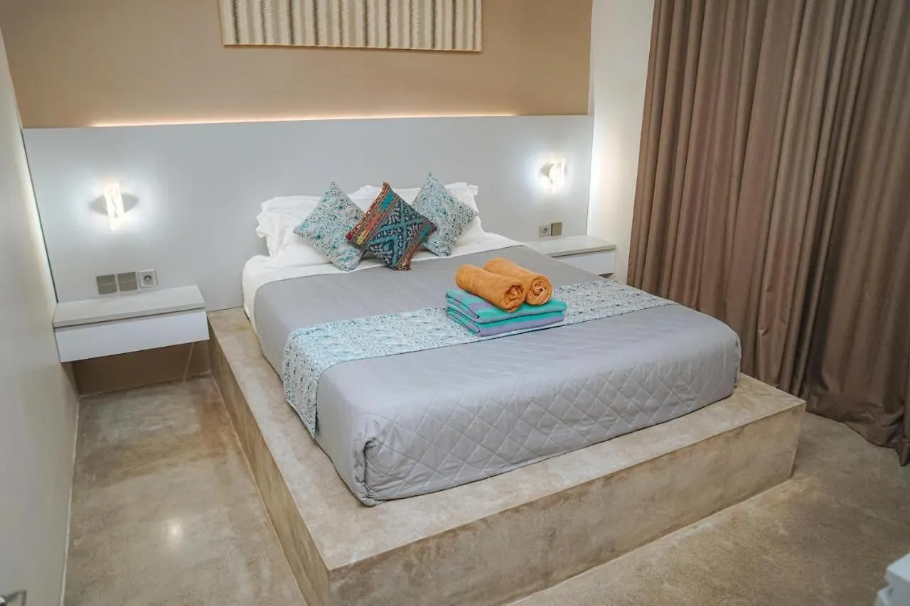 5 Bedroom Villa In Kuta With 2 Swimingpool Kuta Lombok